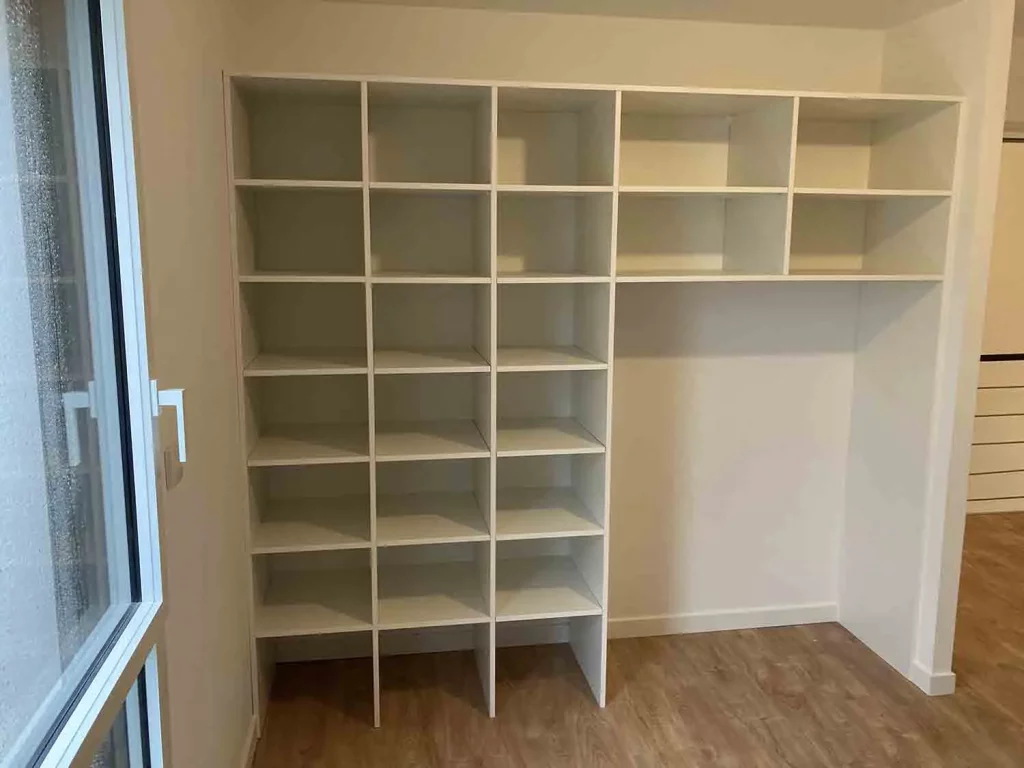 Pose ton Bois - Menuisier Agenceur Lorient Morbihan - Construction dressing chambre